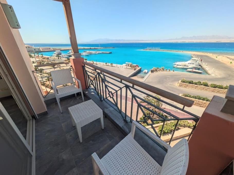 Central Luxury Marina 3Br Apt Free Beach Access Apartment Hurghada Exterior photo